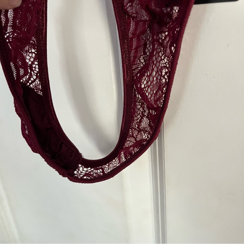 NWT PrettyLittleThing Plum Lace Insert High Leg Cup Bodysuit - Picture 11 of 15